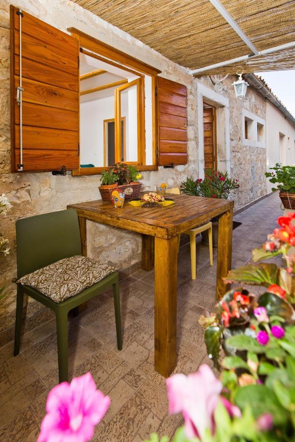 Sparrow Nest Hvar Hvar Town Exterior photo